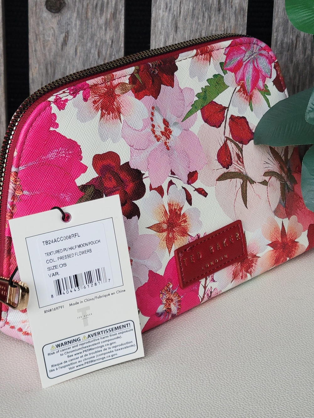 Ted Baker Half Moon Textured Pressed Flowers Print Pink Multi Cosmetic Case - Picture 10 of 11